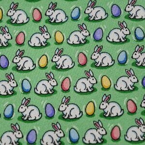 NEW Vineyard Vines Easter Eggs and Bunnies Rabbits Handmade USA Green Silk Tie